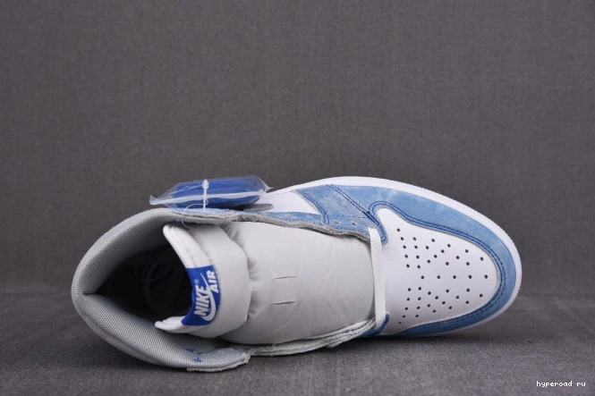 555088-402 High 1 OG Retro Royal Hyper Jordan 0630